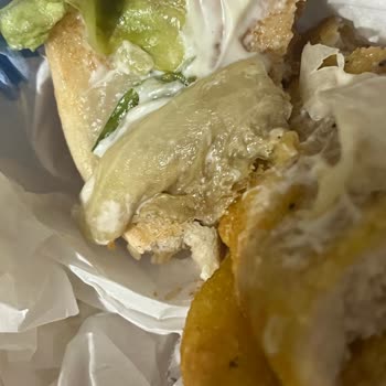 Bozulmuş Marullu Hamburger Ve Geciken İade Yanıtı