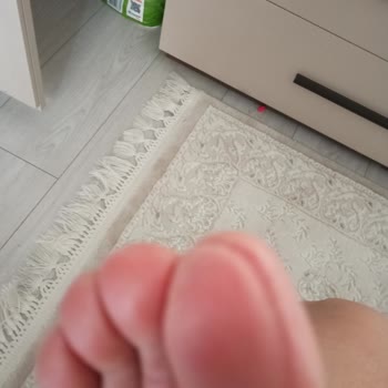 Ayakkabı Yararak Ayak Yaraladı, Mağaza Sorumluluğu Reddetti