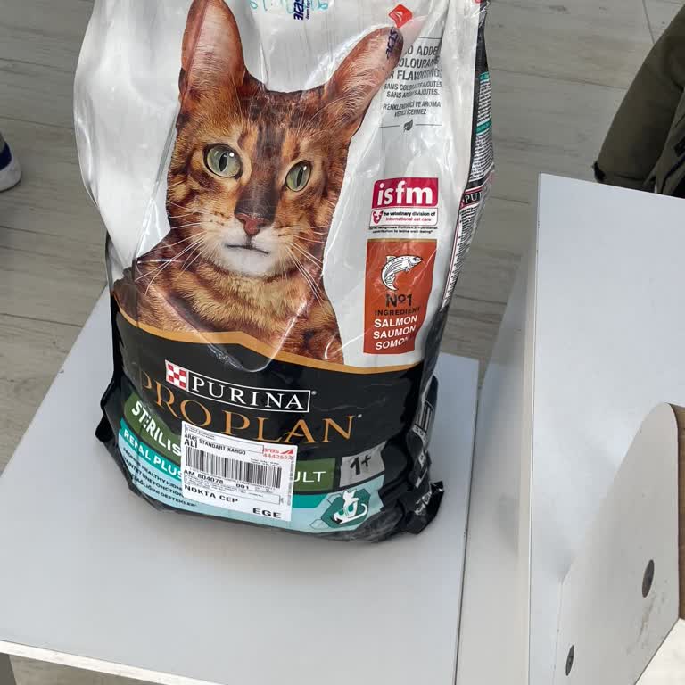 Petmerkezi.com'dan Aldığım Pro Plan Kedi Maması Orijinal Değildi Ve İade Yapılmadı