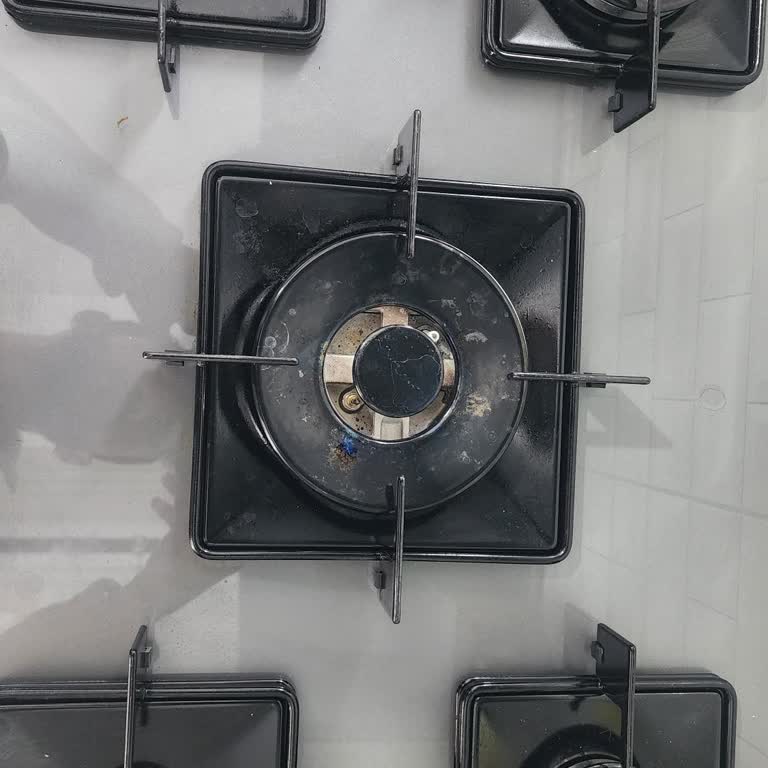 Ferre Ankastre Ocak Setinde Pas Ve Düzensiz Pişirme Sorunu: Servis Ve İade Talebi