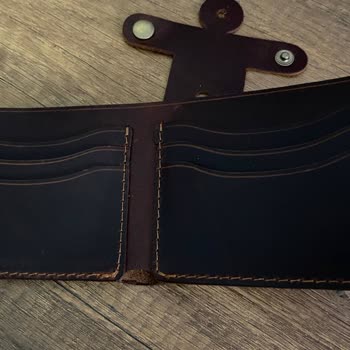 İlan Görselindeki Renk Ve Boyuta Uygun Olmayan Cüzdan, İade Ya Da Değişim Talebi