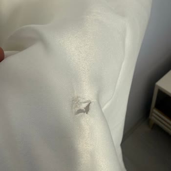 Çamaşır Makinesinde Yağ Lekesi Ve Kıyafet Yırtma Sorunu Para İadesi Talebi