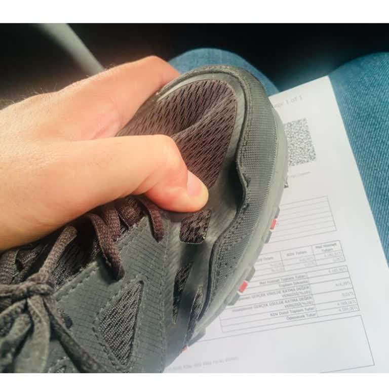 Skechers Ayakkabısında Kısa Sürede Dikiş Açılması Ve Üretici Reddi