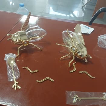 Kırık Bal Kavanozları İçin İade Ve Değişim Talebi