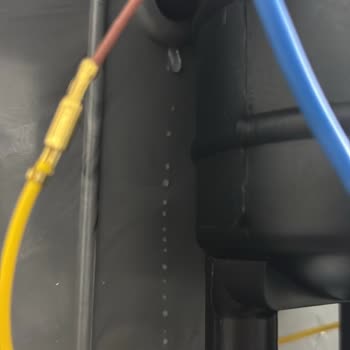 Minisan Elektrikli Şofbende Su Kaçağı Ve Güvenlik Riski