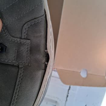 Kısa Sürede Dikiş Açılan Ayakkabıda Değişim Ve İade Talebi