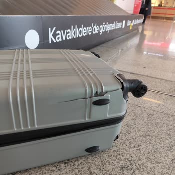 Şanlıurfa Ve Ankara Uçuşunda Bagajım Kırıldı, Şirket Sorumluluğu Kaçıyor