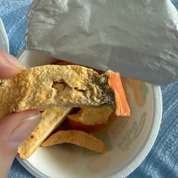 Kurutulmuş Cennet Hurması Ürününün Küflenmesi Ve İletişimsizlik Şikayeti