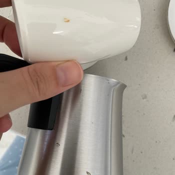 Arçelik Bulaşık Makinesinde Pas Sorunu: Sağlık Riski Ve Yetersiz Çözüm