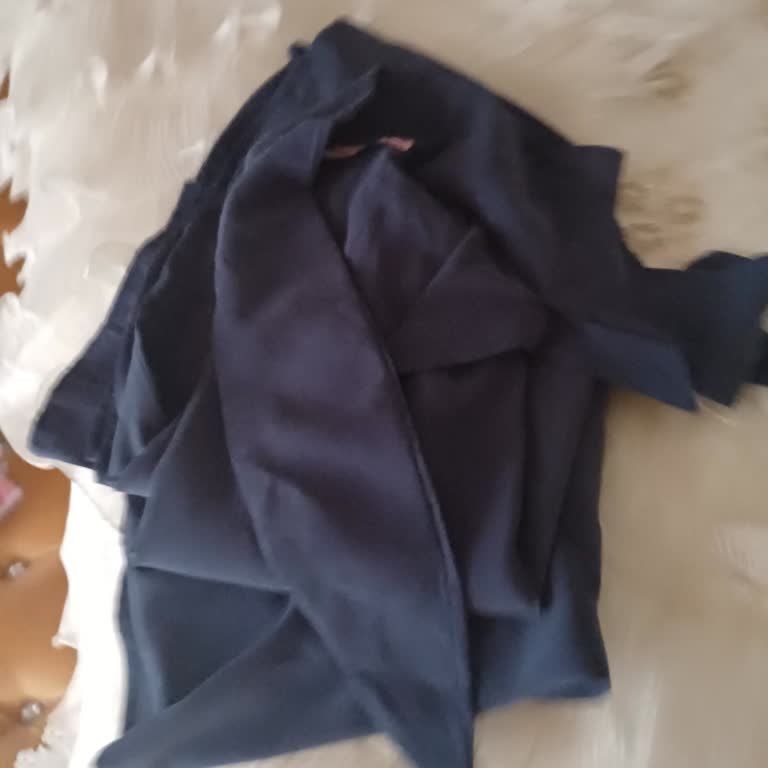 Sipariş Edilen Takım Elbise Görsellerle Uyuşmadı Ve Müşteri Hizmetleri Cevap Vermiyor