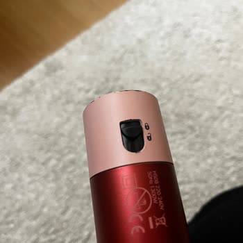 Dyson Airwrap Üst Plastik Soyulması Garanti Kapsamında Onarım Talebi