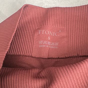 Aynı Beden Taytlarda Beden Uyumsuzluğu Ve Kalite Sorunu, Cevapsız İletişim