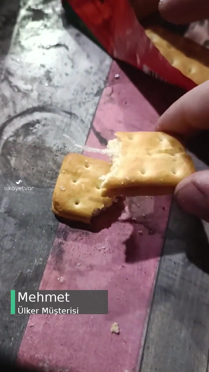 Ülker Bisküvi İçinden Naylon Çıktı! videonun kapak resmi