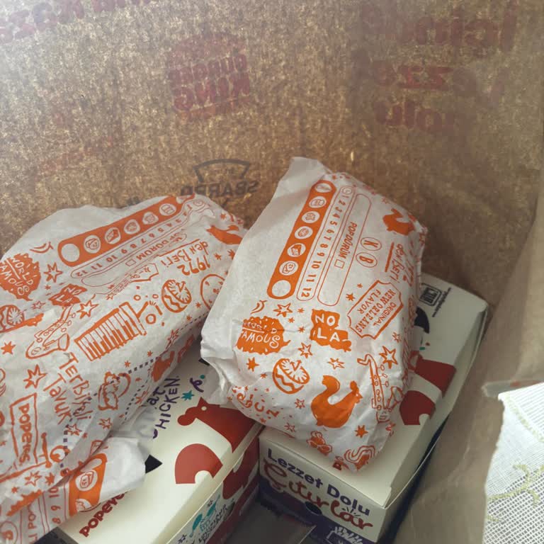 Soğuk Ve Eksik Gelen Sipariş, Müşteri Hizmetlerine Ulaşılamıyor