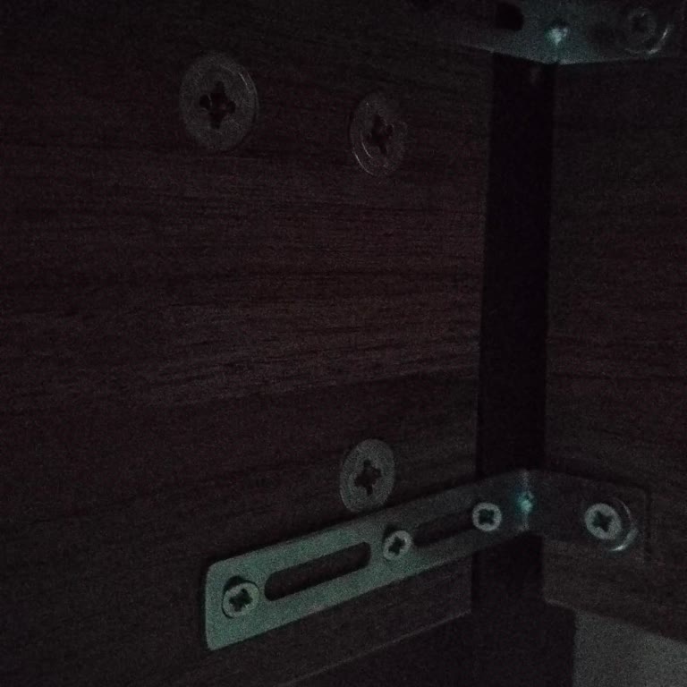 Enza Home Montaj Hatası Nedeniyle Çocuk Çalışma Masası Sallanıyor, Ücretsiz Tamir İstiyorum