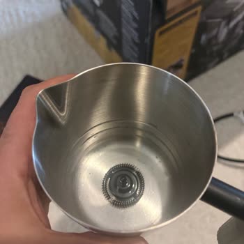 Paslanan Espresso Makinesi Ve Hizmet Aksaklığı Nedeniyle Tam İade Talebi