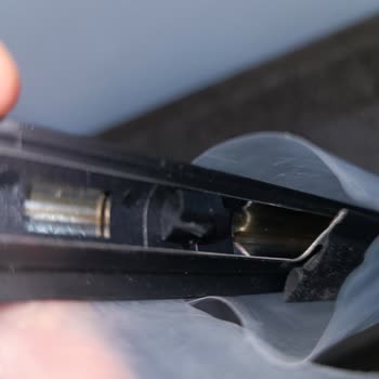 Kırık Gelen Ürün İçin İade Reddi Ve Ek Kargo Masrafları Mağduriyet Yaratıyor