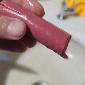 BİM'den Gelen Aytaç Dana Sosisinde Küflenmiş Ürün