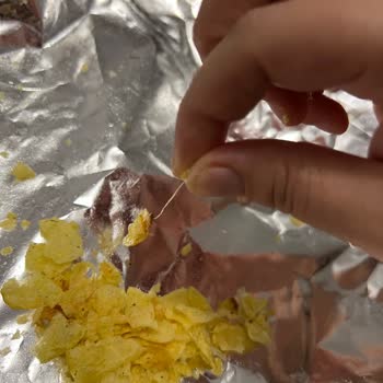 Lays Cips Paketi İçinde Yabancı Madde Bulunması Ve Sağlık Endişesi