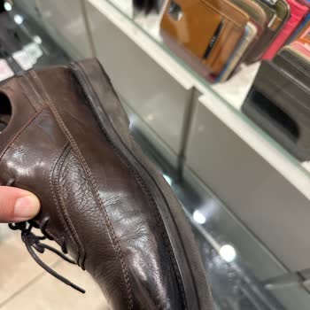 Bir Kez Giyilen Ayakkabının Boyası Çabuk Açıldı Ücret İadesi Ve Değişim Talebi