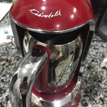 Mavi Işık Sürekli Yanıyor Ve Kahve Makinesi Çalışmıyor: Ücretsiz Onarım Talebi