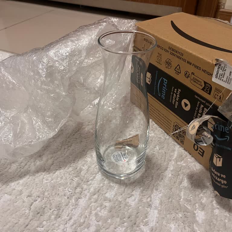 Amazon Siparişimde Yanlış Cam Vazo Gönderildi, İade Engeli