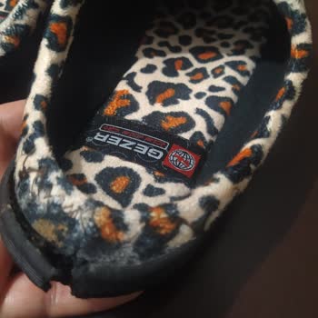 Gezer Terliklerde Taban Patlaması Ve Kalite Sorunu