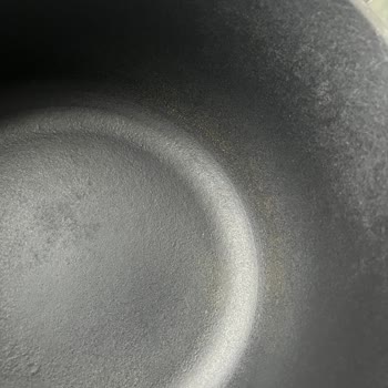 Lava Döküm Tencerede Pas Sorunu Ve Ürün Değişim Talebi