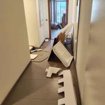 Beko Servis Ekibi Kurulumda Ekipman Eksikliği Ve Özensiz Davranışı