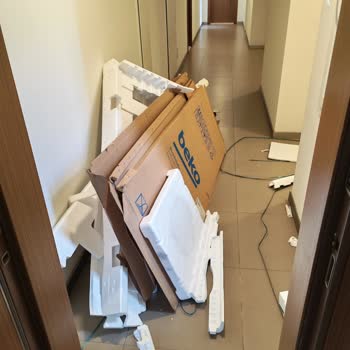 Beko Servis Ekibi Kurulumda Ekipman Eksikliği Ve Özensiz Davranışı