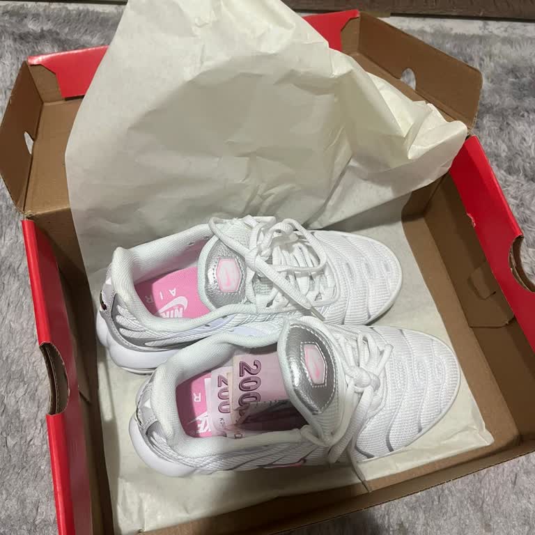 3000 TL İadesi Ve Ayakkabı Geri Gönderilmemesi