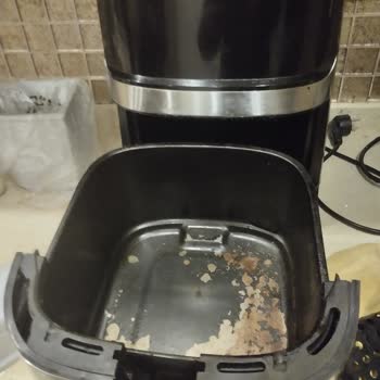 Onca Airfryer İç Haznesinde Paslanma Sorunu