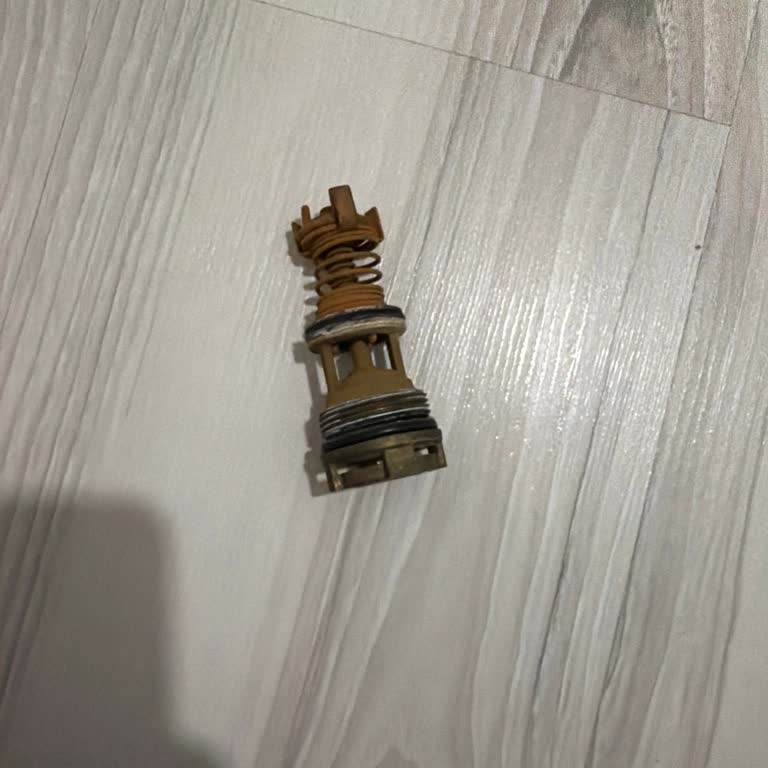 ECA Yetkili Servisin Hatalı Parça Değişikliği Ve Su Kaçağı Sorunu Çözülmedi