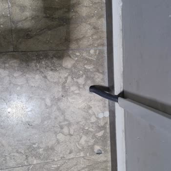 Superonline Ekiplerinin Yanlış Delik Açması Ve Temizlik İhmali