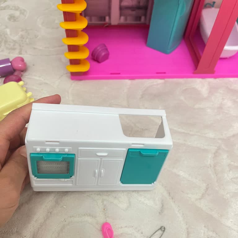 Siparişteki Bebek Ve Tezgah Aparatı Eksik, Ürün İadesi İstemiyorum