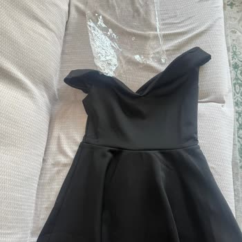 Relsia'da İade Talebine Cevap Vermeyen Ve Ürünü Görünüşten Farklı Gösteren Kargo Gecikmesi