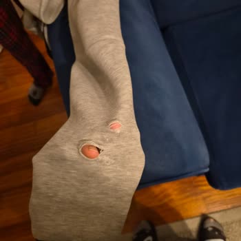 Nike Tech Fleece Kapüşonlu Üst Erken Yıpranması Ve Ücret İadesi Talebi