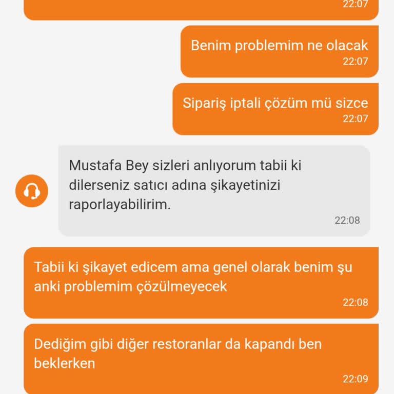 Hazırlanıyor Dediği 1,5 Saatte Restoran Kapandı Ve Çözüm Sunulmadı