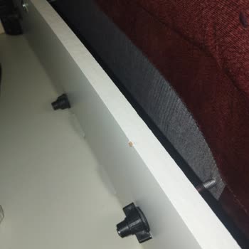 Kırık Kanepe Teslimatı Ve İlgisiz Mağaza Yanıtı