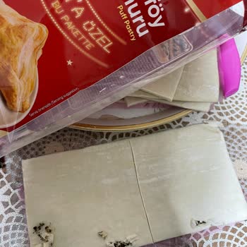 Superfresh Milföy Hamurunda Kurt Benzeri Nesne Bulunması Ve Sağlık Endişesi