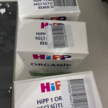 Hipp Organik Keçi Sütü Kutularında Renk Ve Kıvam Değişikliği Bebekte Kabızlık Oluşturdu