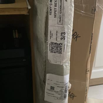 Kırık TV Ve Yanlış Ölçülü Ünitenin Değişimi İçin Acil Talep