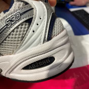 Kısa Sürede Çoklu Yırtılma Gösteren New Balance Spor Ayakkabının Ücret İadesi Talebi