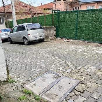 Sakarya'daki Sallanan Kanalizasyon Kapağı: Gürültü Ve Güvenlik Sorunu