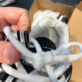 Garanti Kapsamındaki Astar Yırtılması Red Edildi, 7 Bin TL İade Talebi