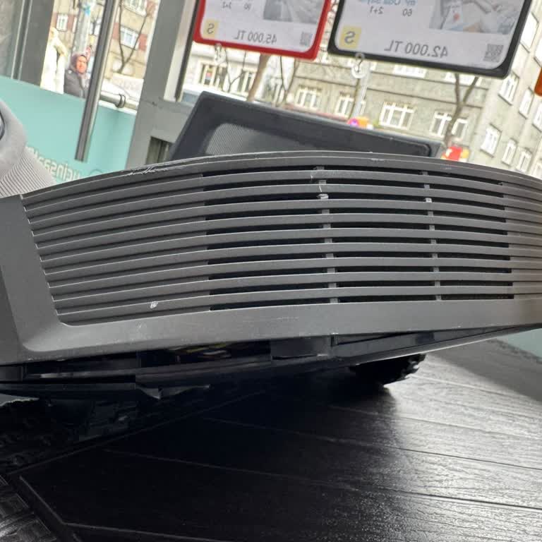 Kırık Gelen Robot Süpürge Ve Garanti Kapsamındaki Cevapsızlık