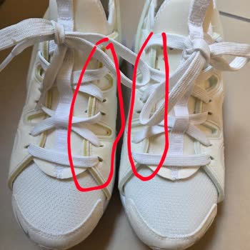 Ayakkabının Çiftleri Farklı, Üretim Hatası Ve Firma Cevap Vermiyor