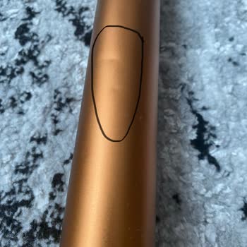 Dyson Süpürgenin Ana Gövdesi Renk Değişikliği Ve Servisin Oluşturduğu Çizikler Hakkında Çözüm Talebi