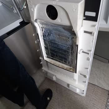 Arçelik K8372One Model Buzdolabının Sürekli Arızası Ve Yetersiz Servis Çözümü