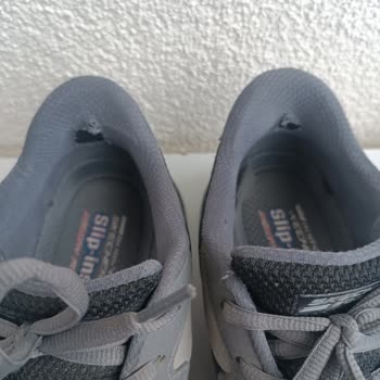 Skechers Ayakkabısının İç Topuk Astarında Erken Yıpranma Ve Garanti Reddi